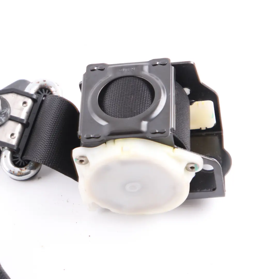 Sicherheitsgurt Hinten Links Rechts Schwarz für Mercedes CLK W209 mit Teilenummer A2038601585 Mercedes CLK W209 Sicherheitsgurt Hinten Links Rechts Schwarz - SKU A2038601585 - Teilenummer A2038601585