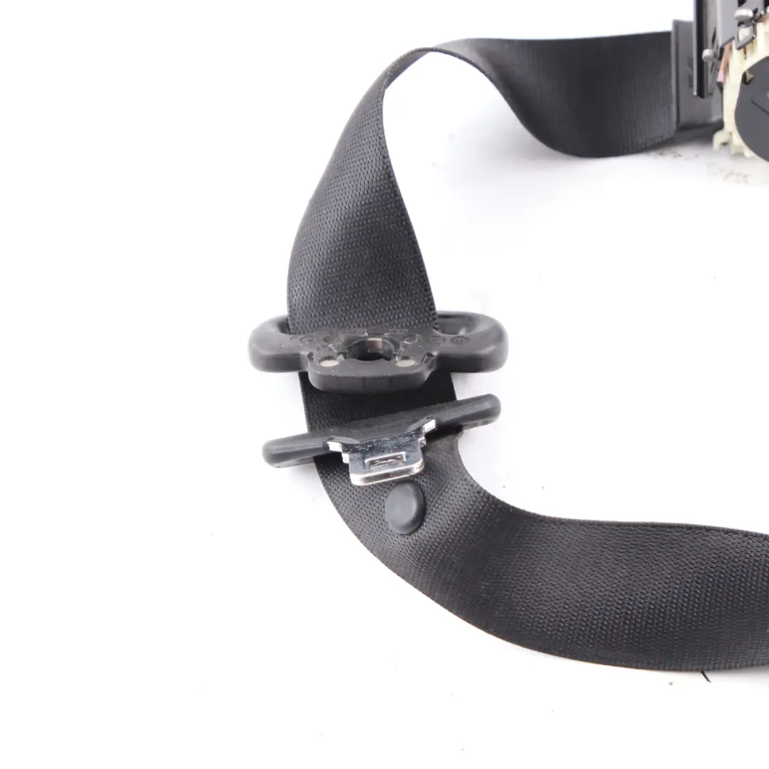 Ceinture sécurité Ceinture de sécurité arrière gauche pour Mercedes W203 à propos du numéro de pièce A2038608385 Mercedes W203 Ceinture sécurité Ceinture de sécurité arrière gauche - SKU A2038608385 - Numéro de pièce A2038608385