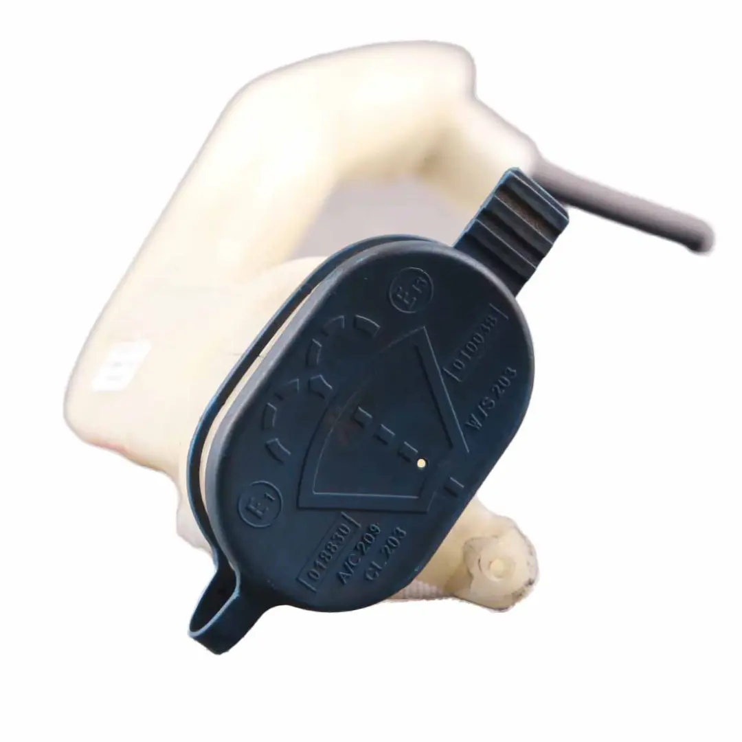 C203 Lavacristalli Tubo riempimento collo tubo A2038600017 per Mercedes W203 S203 con numero di parte A2038690017 Mercedes W203 S203 C203 Lavacristalli Tubo riempimento collo tubo A2038600017 - SKU A2038690017 - Numero di parte A2038690017