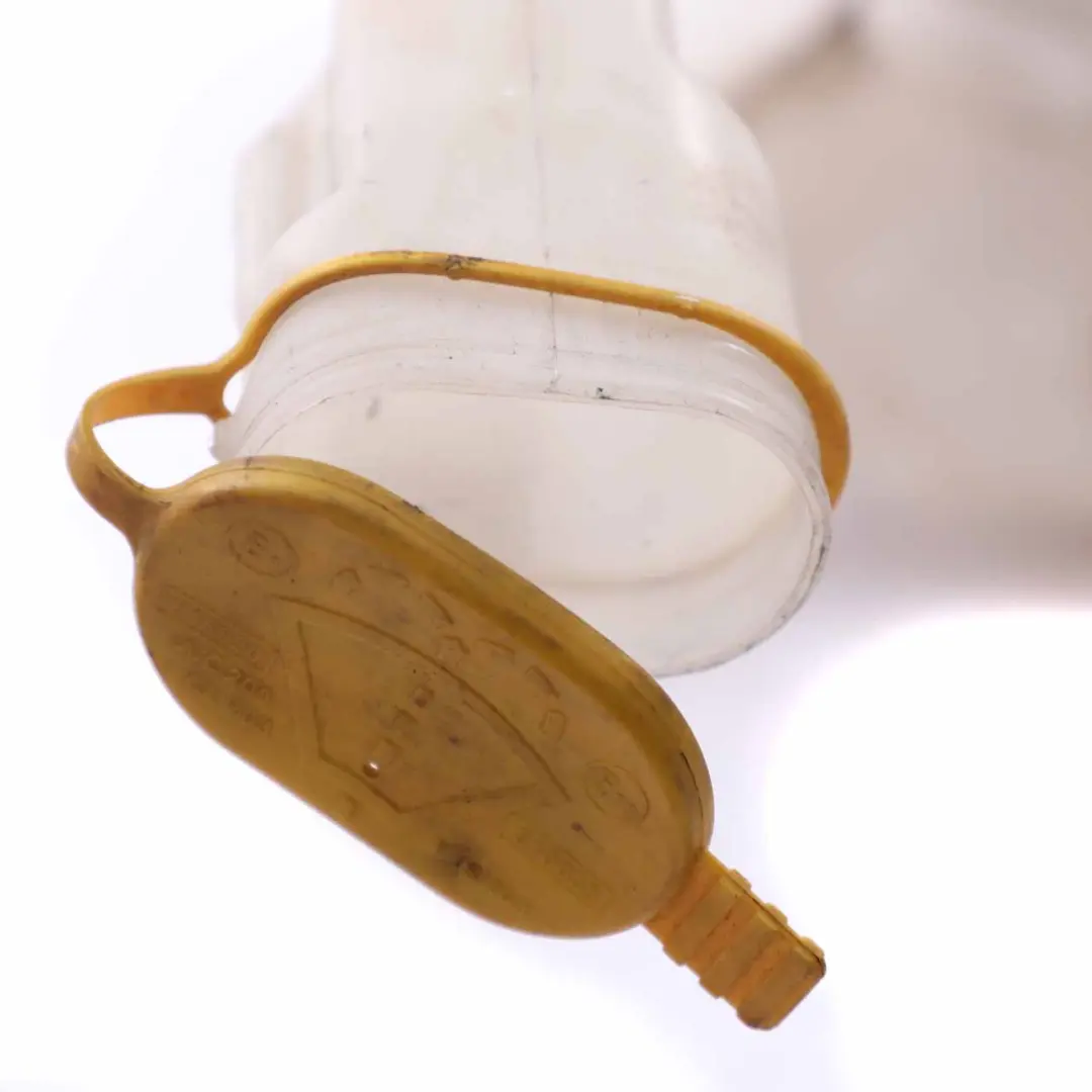 Windschutz Flasche Tank Reservoir Waschanlage A2038600260 für Mercedes W203 mit Teilenummer A2038690020 Mercedes W203 Windschutz Flasche Tank Reservoir Waschanlage A2038600260 - SKU A2038690020-3 - Teilenummer A2038690020