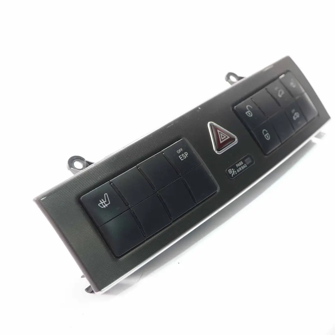 Panel Przełączników do Mercedes CL203 o numerze A2038700251 Mercedes CL203 Panel Przełączników - SKU A2038700251 - Numer Części A2038700251