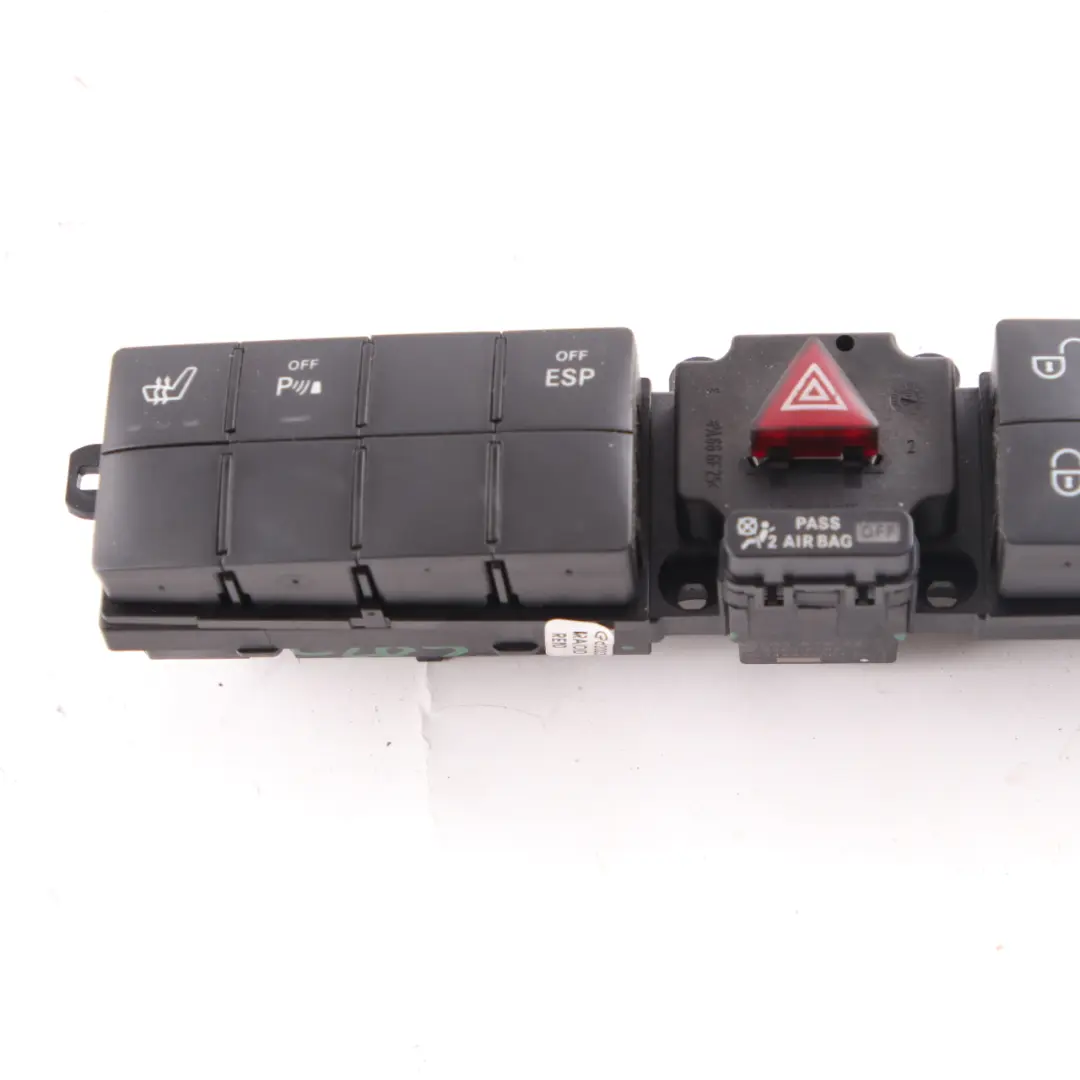 Panel interruptores Mercedes W203 W209 Luz Bloqueo Asientos calefactables ESP para con número de pieza A2038702210 Panel interruptores Mercedes W203 W209 Luz Bloqueo Asientos calefactables ESP - SKU A2038702210 - Número de pieza A2038702210