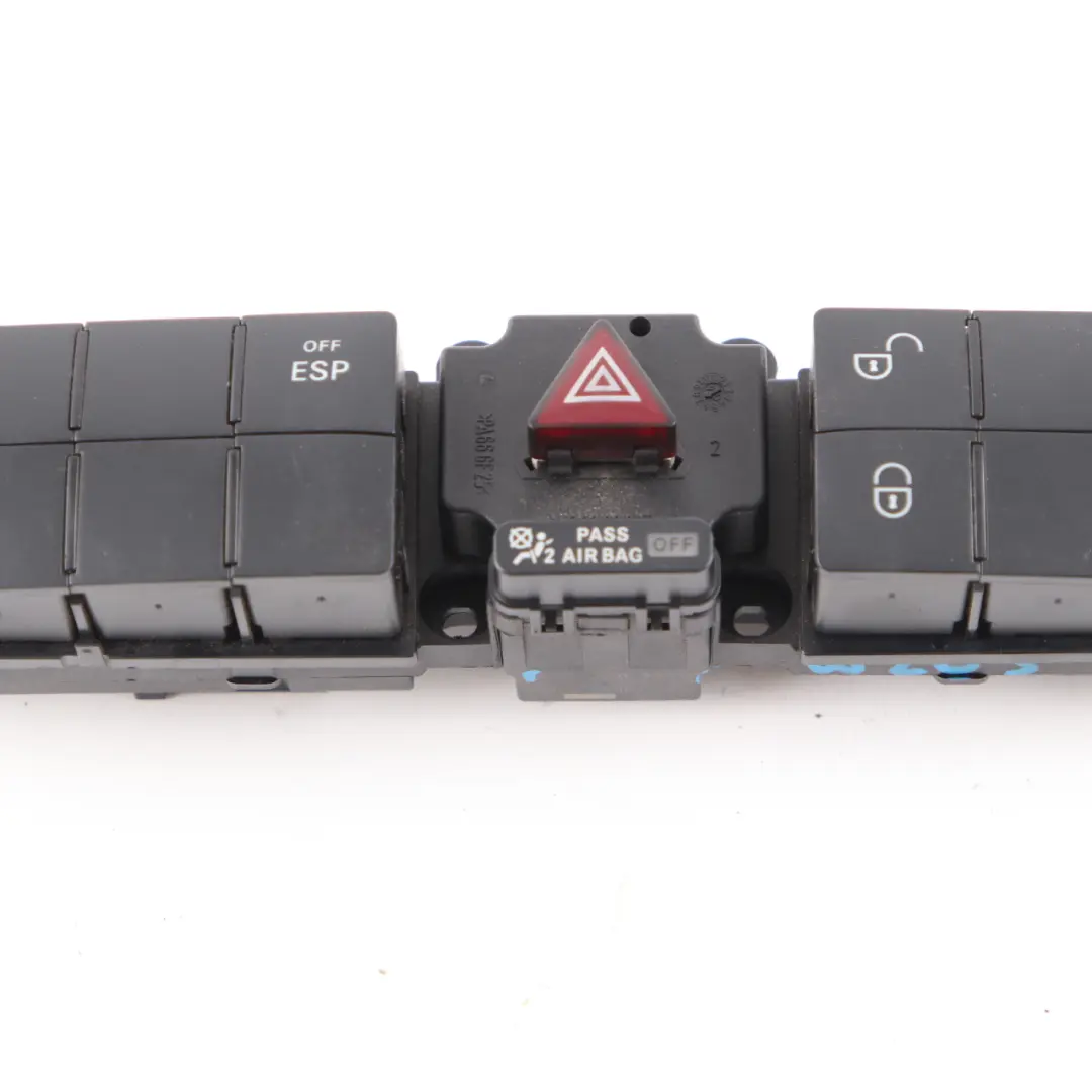 Mercedes W203 W209 W639 Interrupteur feux détresse Console Centrale - SKU A2038703310 - Numéro de pièce A2038703310