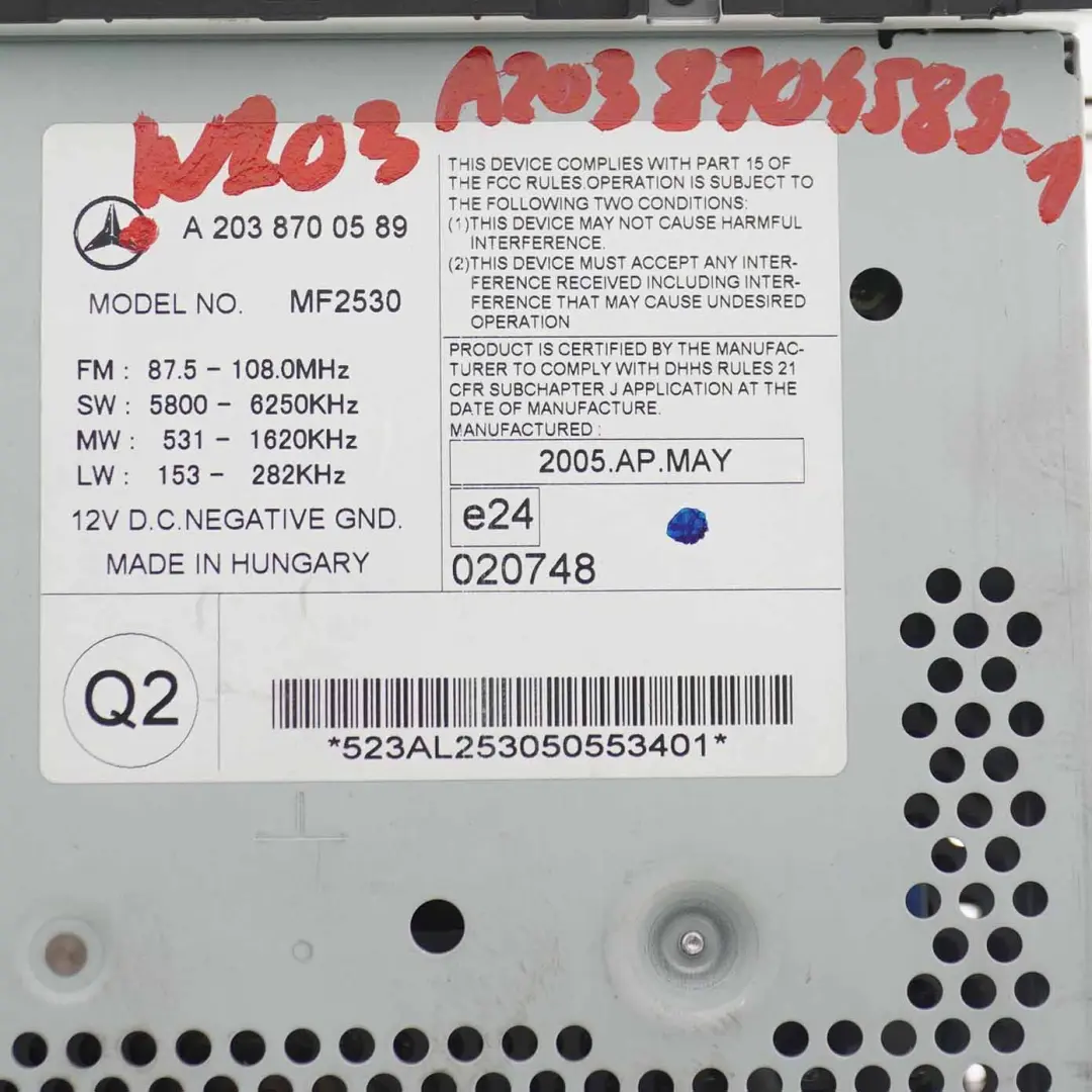 Media Player Radio Audio 20 Teléfono Unidad Principal para Mercedes W203 CD con número de pieza A2038704589 Mercedes W203 CD Media Player Radio Audio 20 Teléfono Unidad Principal - SKU A2038704589-1 - Número de pieza A2038704589