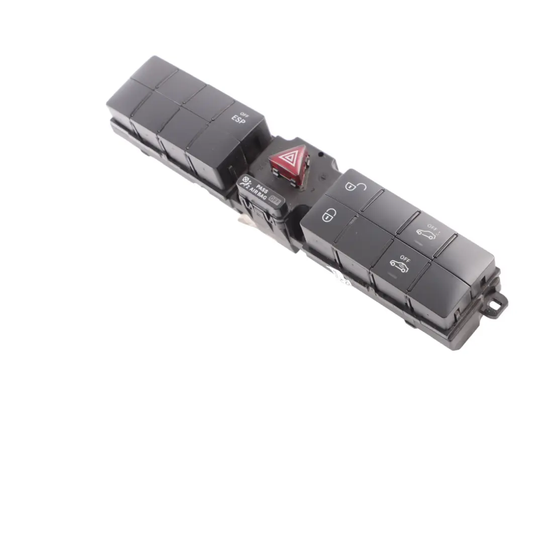 Warnblinkschalter Panel für Mercedes W203 mit Teilenummer A2038707910 Mercedes W203 Warnblinkschalter Panel - SKU A2038707910 - Teilenummer A2038707910