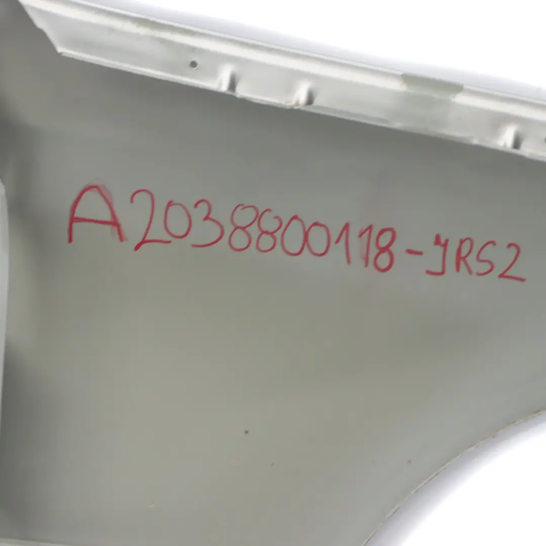 Mercedes W203 Panel Lateral Delantero Izquierdo Guardabarros Iridium Silver 775 - SKU A2038800118-IRS2 - Número de pieza A2038800118