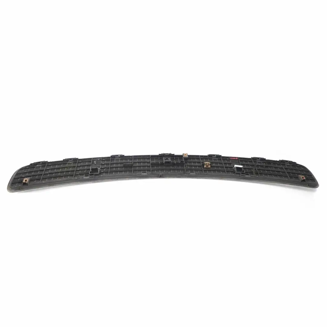Mercedes W203 W209 Kratka Wlot Maski Srebrna - SKU A2038800205-IRS - Numer Części A2038800205