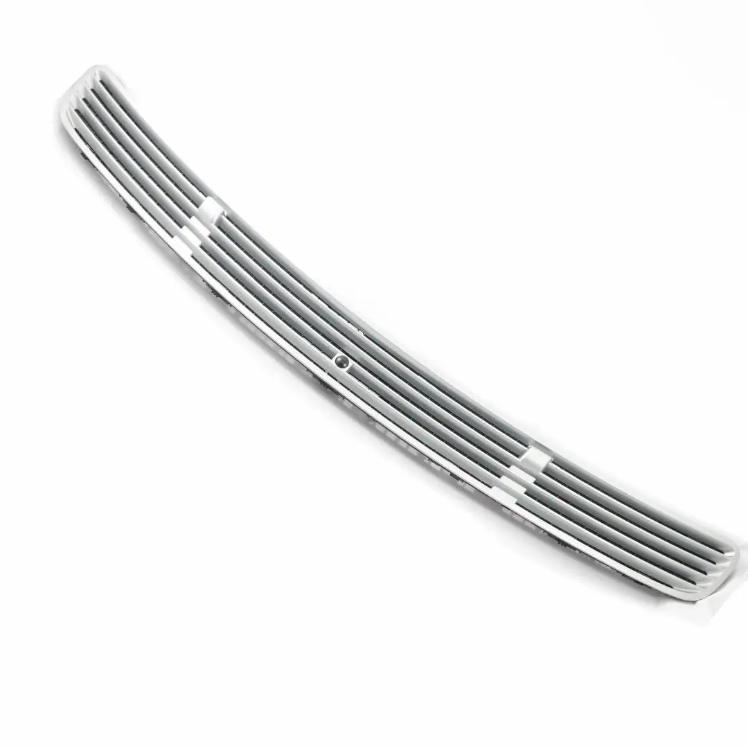 Mercedes W203 Capot Bonnet Grille Cache avant Argent Palladium 792 - SKU A2038800205-PAL - Numéro de pièce A2038800205