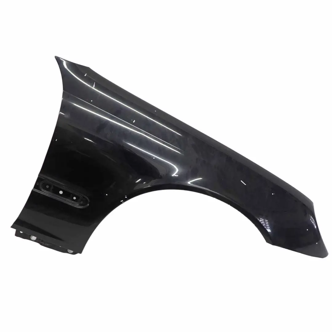 Mercedes W203 Seitenverkleidung vorne rechts Kotflügel Diamond Black - 768 - SKU A2038800218-DSCH - Teilenummer A2038800218