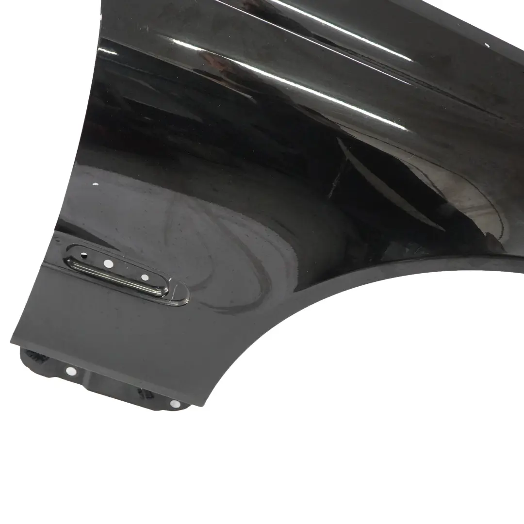 Mercedes W203 Delantero Derecho Panel Lateral Guardabarros Obsidian Black - 197 - SKU A2038800218-OB - Número de pieza A2038800218