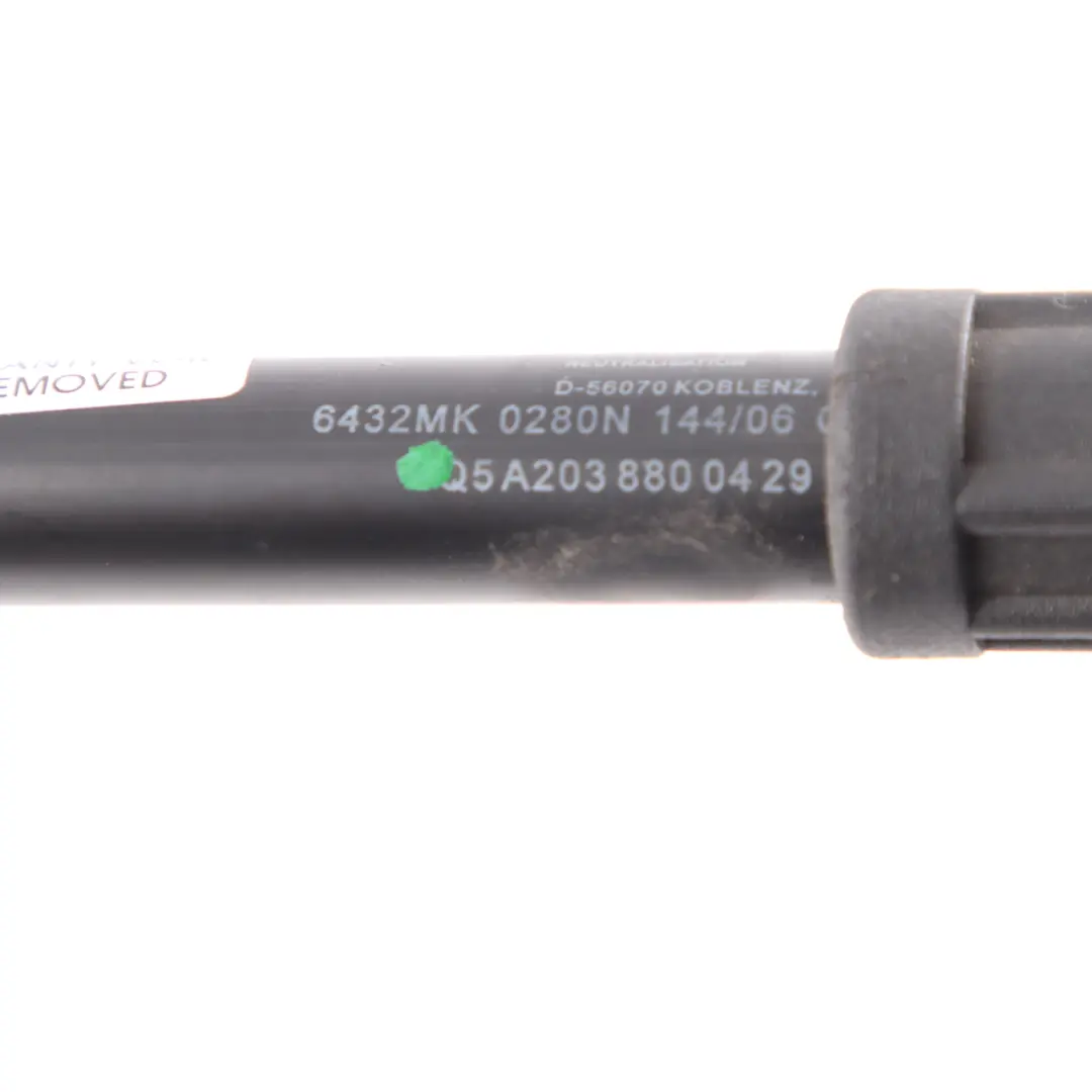  Puntone a gas del cofano Mercedes W203 W209 Anteriore sinistro - SKU A2038800429 - Numero di parte A2038800429