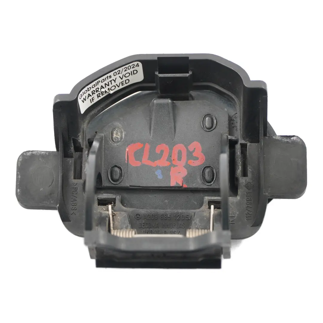 Coperchio lavafari anteriore sinistro Nero ossidiana - 197 per Mercedes CL203 con numero di parte A2038801105 Mercedes CL203 Coperchio lavafari anteriore sinistro Nero ossidiana - 197 - SKU A2038801105-OB - Numero di parte A2038801105
