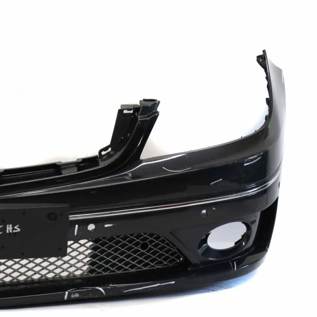Zderzak Przedni Czarny - 112 do Mercedes W203 CL203 o numerze A2038801340 Mercedes W203 CL203 Zderzak Przedni Czarny - 112 - SKU A2038801340-CHS - Numer Części A2038801340