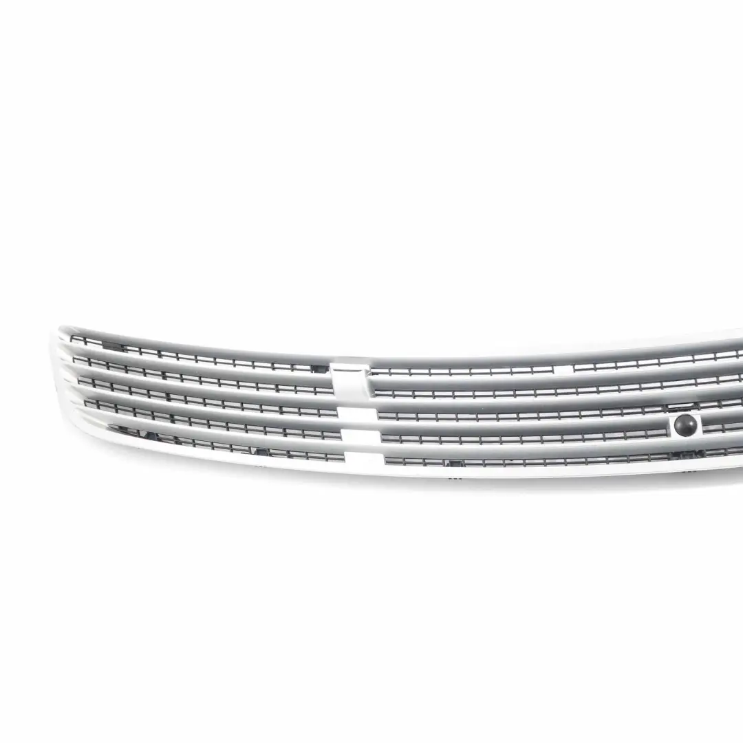 Mercedes W203 W209 Couvercle capot avant Grille Argent Iridium 775 - SKU A2038801905-IRS - Numéro de pièce A2038801905