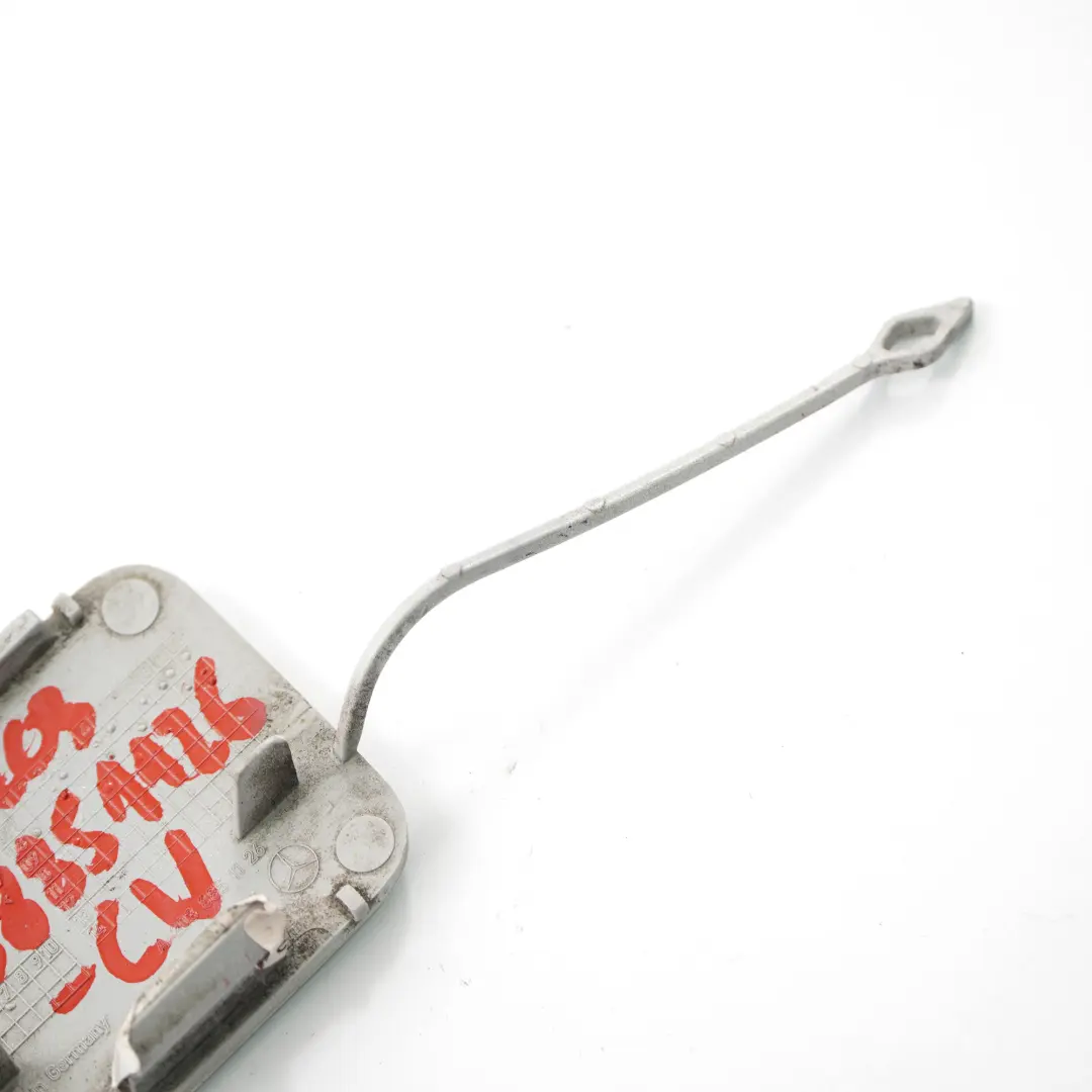 Osłona Ucha Holowniczego Calcite White - 650 do Mercedes CL203 o numerze A2038851126 Mercedes CL203 Osłona Ucha Holowniczego Calcite White - 650 - SKU A2038851126-CW - Numer Części A2038851126