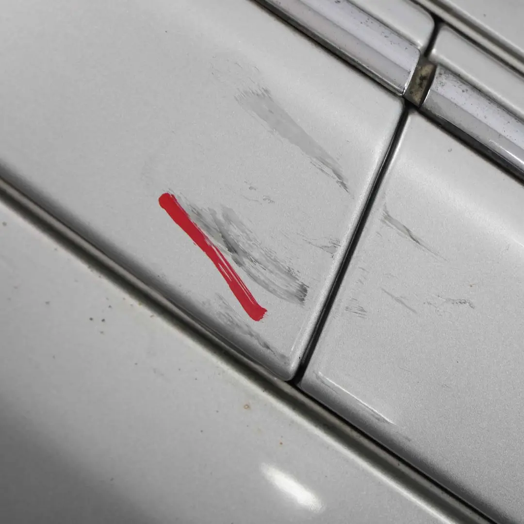 Zderzak Tylny Brilliant Silver 744 do Mercedes W203 o numerze A2038851625 Mercedes W203 Zderzak Tylny Brilliant Silver 744 - SKU A2038851625-BRS - Numer Części A2038851625