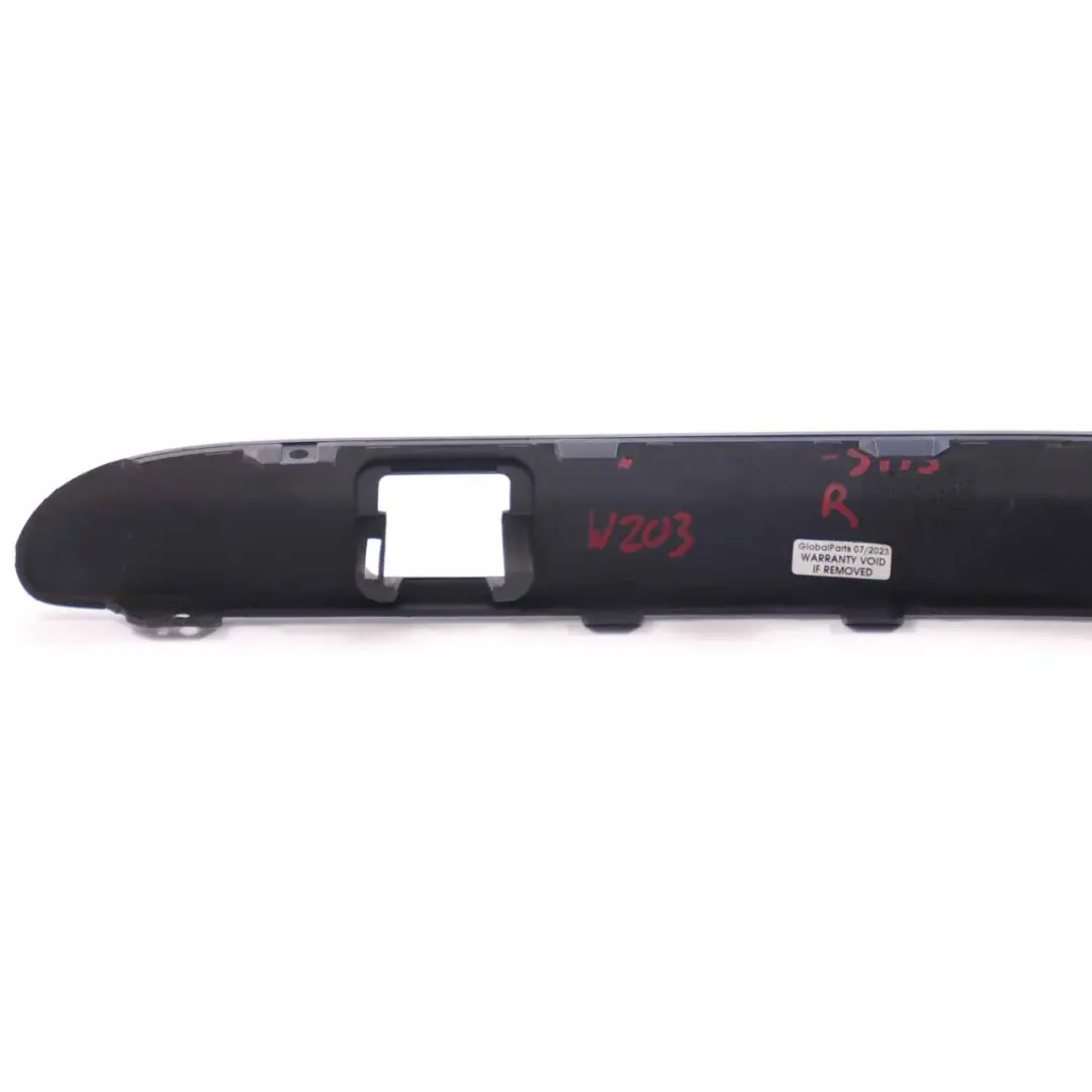 Mercedes W203 Listwa Zderzaka Przód Prawa - SKU A2038854421 - Numer Części A2038854421