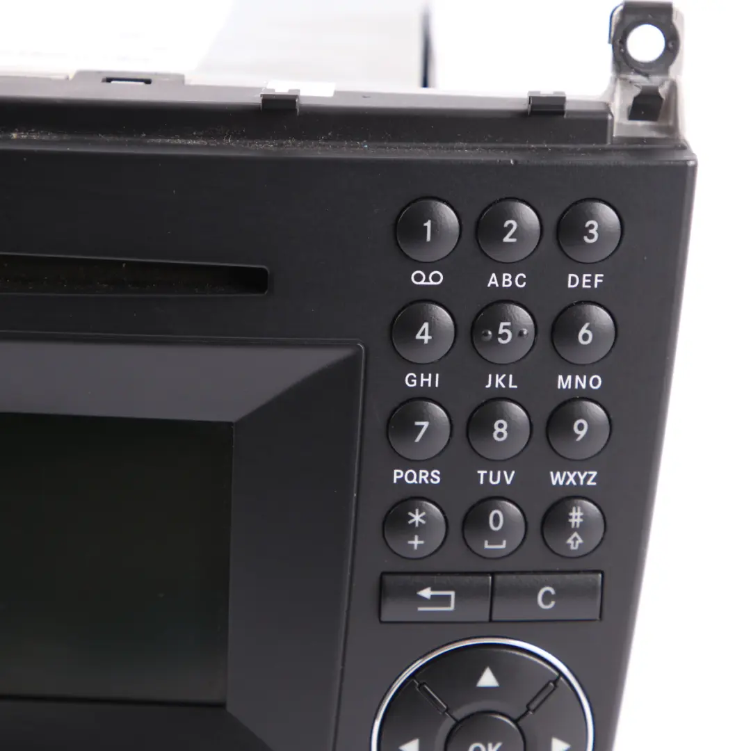 Hauptgerät CD-Spieler Radio Audio-Steuergerät für Mercedes CL203 mit Teilenummer A2039000100 Mercedes CL203 Hauptgerät CD-Spieler Radio Audio-Steuergerät - SKU A2039000100 - Teilenummer A2039000100