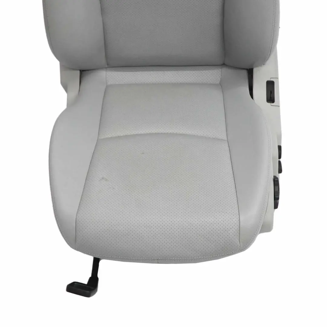 Mercedes W203 Fotel Lewy Przód Skóra Orion Szara - SKU A2039102147-2 - Numer Części A2039102147