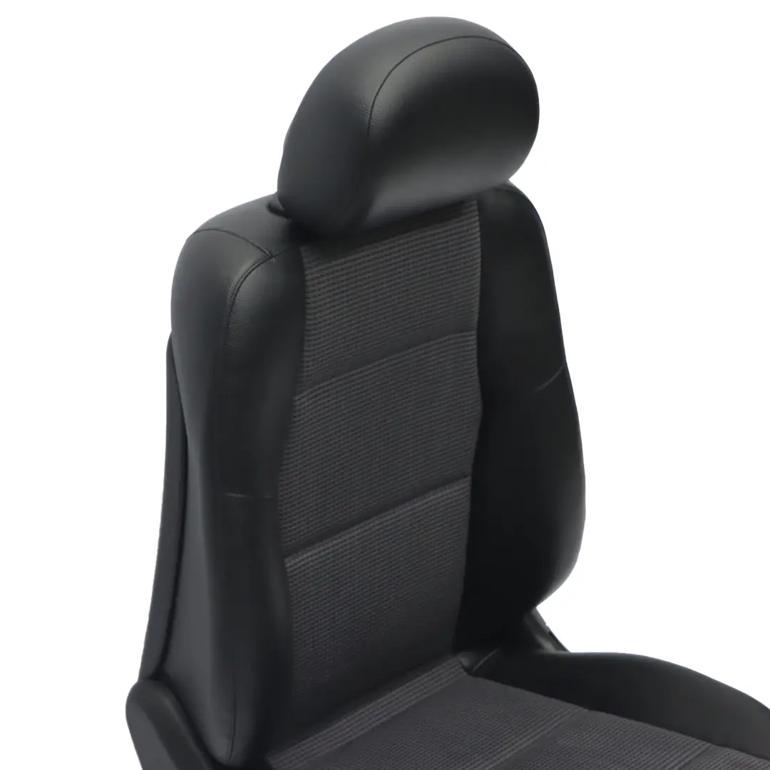 Sedile anteriore Mercedes W203 S203 Panno Pelle Nero Sinistro per con numero di parte A2039106447 Sedile anteriore Mercedes W203 S203 Panno Pelle Nero Sinistro - SKU A2039106447-1 - Numero di parte A2039106447