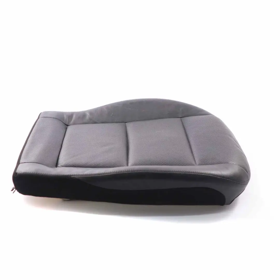 Siedzisko Fotela Przód Grzane Czarne do Mercedes W203 o numerze A2039106492 Mercedes W203 Siedzisko Fotela Przód Grzane Czarne - SKU A2039106492 - Numer Części A2039106492