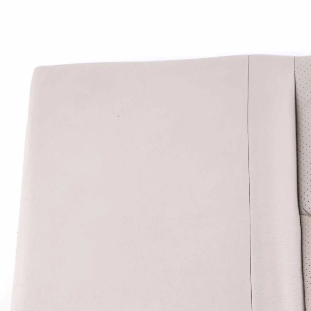 Coprisedile Posteriore Sinistro Coprisedile Cuscino Pelle Beige per Mercedes CL203 con numero di parte A2039200946 Mercedes CL203 Coprisedile Posteriore Sinistro Coprisedile Cuscino Pelle Beige - SKU A2039200946 - Numero di parte A2039200946