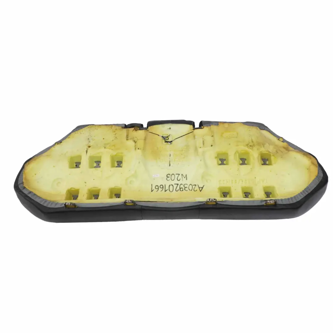 Sedile Posteriore Panca Coperta Cuscino Pelle Panno Nero per Mercedes W203 con numero di parte A2039201661 Mercedes W203 Sedile Posteriore Panca Coperta Cuscino Pelle Panno Nero - SKU A2039201661 - Numero di parte A2039201661