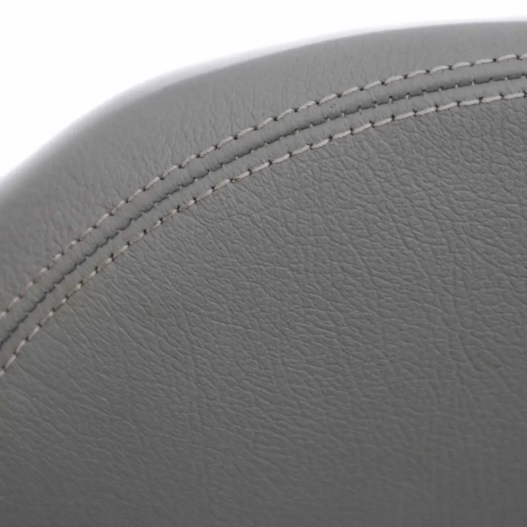 dossier de siège arrière housse en cuir Orion Grey pour Mercedes W203 à propos du numéro de pièce A2039202747 Mercedes W203 dossier de siège arrière housse en cuir Orion Grey - SKU A2039202747 - Numéro de pièce A2039202747