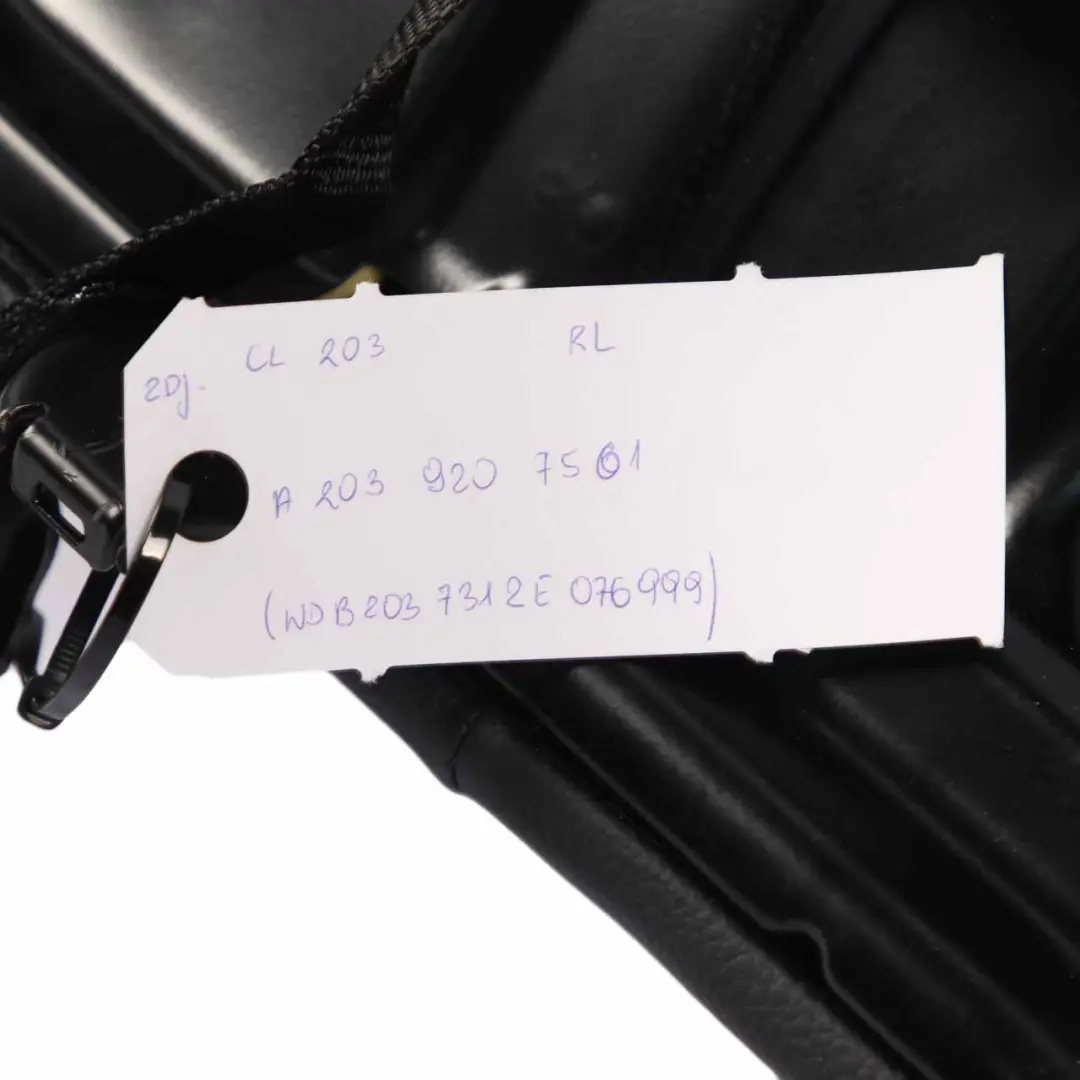 Sedile Posteriore Sinistro Panca Divano Similpelle Nero Grigio per Mercedes W203 CLC con numero di parte A2039207561 Mercedes W203 CLC Sedile Posteriore Sinistro Panca Divano Similpelle Nero Grigio - SKU A2039207561 - Numero di parte A2039207561