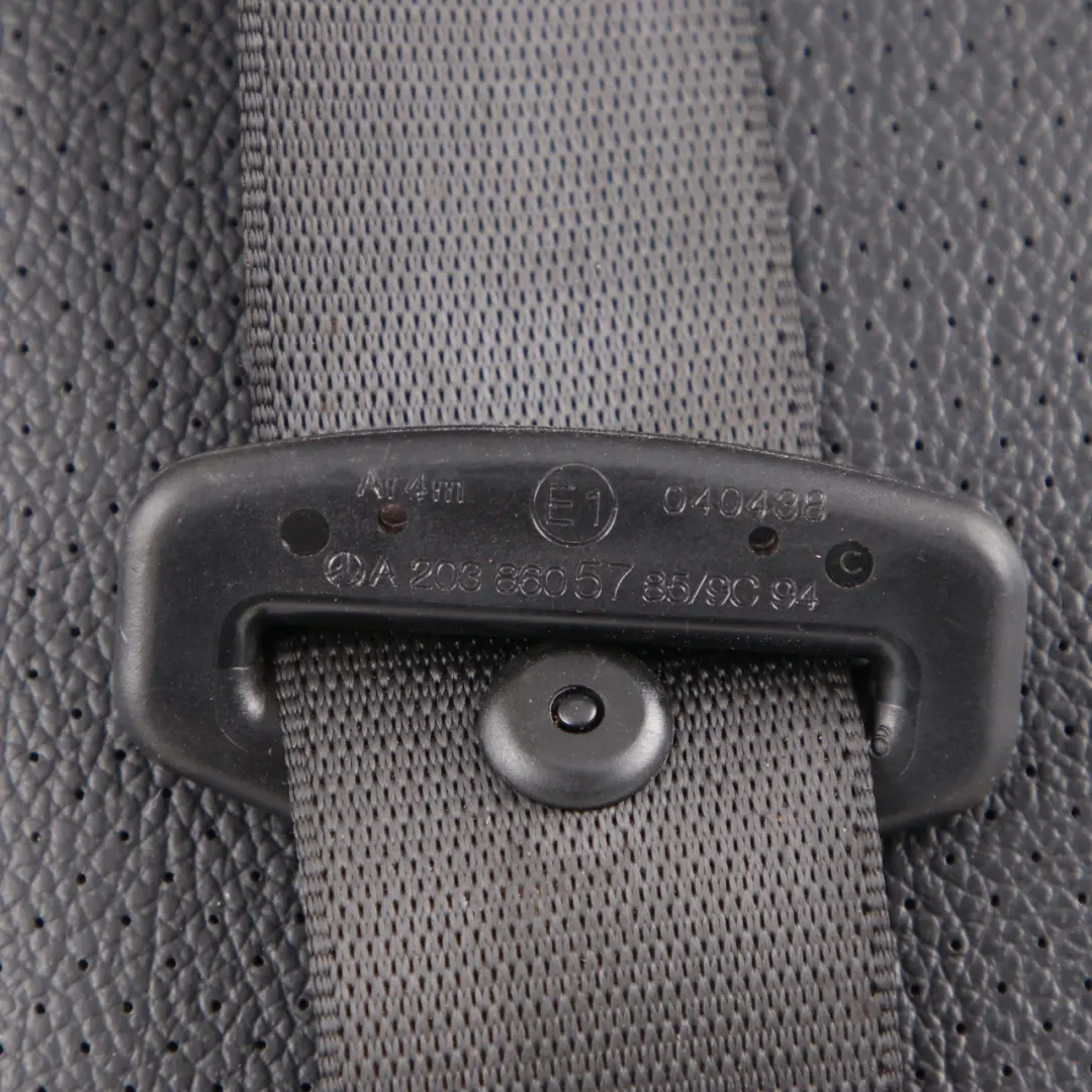 Mercedes S203 Estate Dossier de siège arrière gauche simili cuir noir - SKU A2039207760 - Numéro de pièce A2039207760