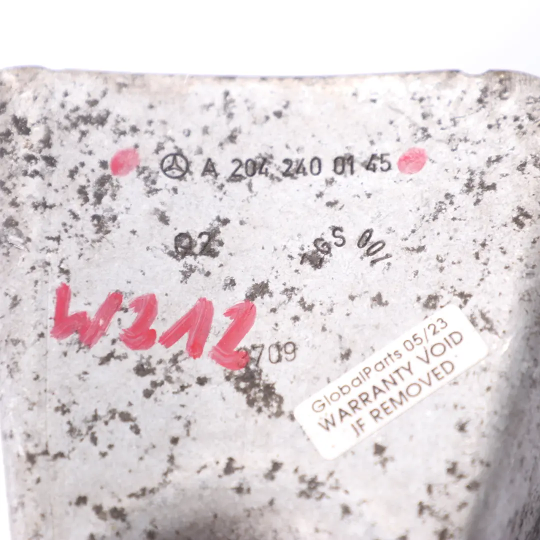 M271 Osłona Poduszki Silnika Prawa do Mercedes W204 o numerze A2042400145 Mercedes W204 M271 Osłona Poduszki Silnika Prawa - SKU A2042400145 - Numer Części A2042400145