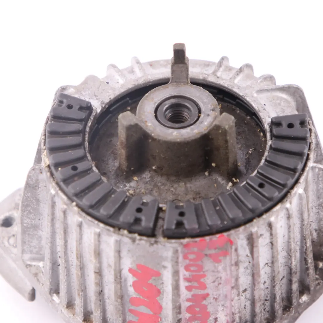 W207 CDI Motorhalterung Links Halterung Diesel für Mercedes W204 mit Teilenummer A2042400217 Mercedes W204 W207 CDI Motorhalterung Links Halterung Diesel - SKU A2042400217 - Teilenummer A2042400217