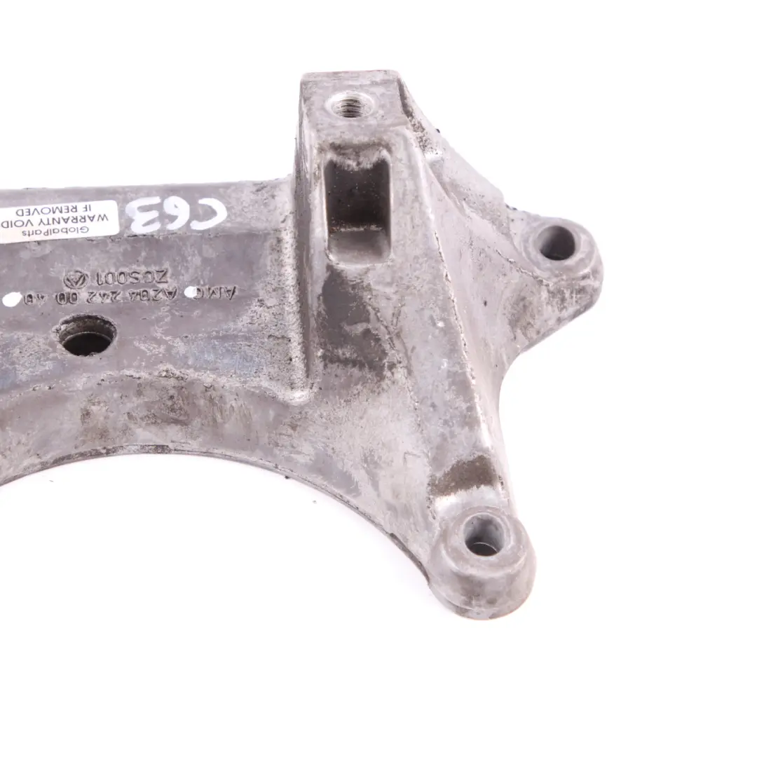 C63 W212 E63 AMG Soporte De La Caja De Cambios Soporte De Montaje para Mercedes W204 con número de pieza A2042420040 Mercedes W204 C63 W212 E63 AMG Soporte De La Caja De Cambios Soporte De Montaje - SKU A2042420040 - Número de pieza A2042420040