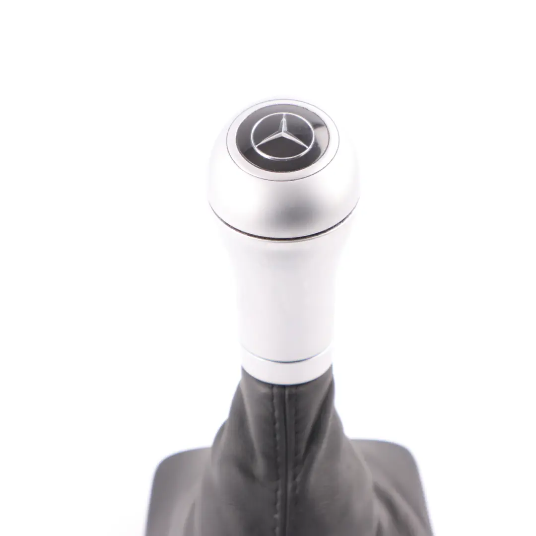 Mercedes W204 Palanca de cambio Selector Pomo Tapa Cuero Negro - SKU A2042672410-1 - Número de pieza A2042672410