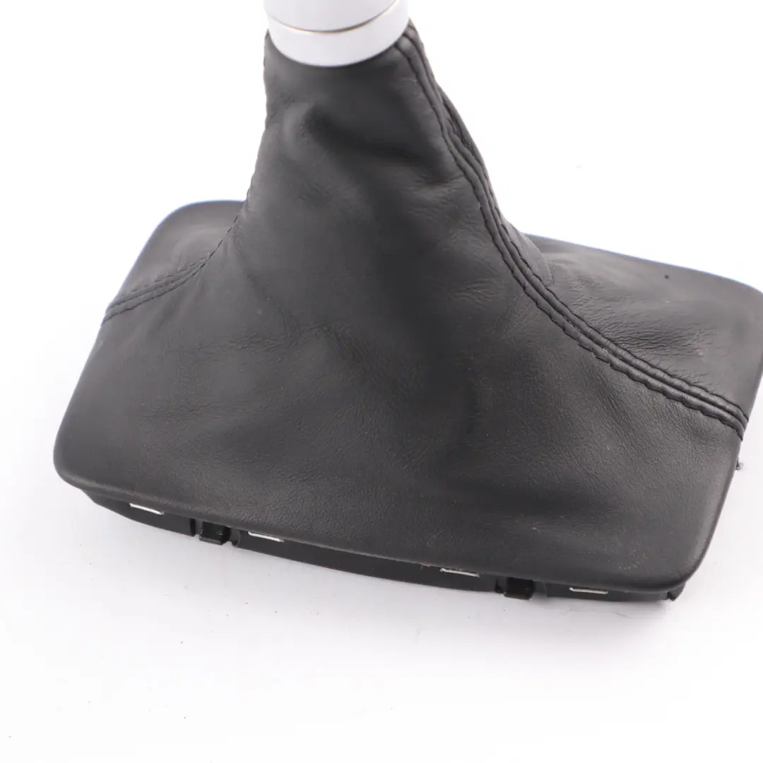 Schalthebelabdeckung Schaltknauf Hebel Schwarz Leder für Mercedes W204 mit Teilenummer A2042672410 Mercedes W204 Schalthebelabdeckung Schaltknauf Hebel Schwarz Leder - SKU A2042672410-1 - Teilenummer A2042672410