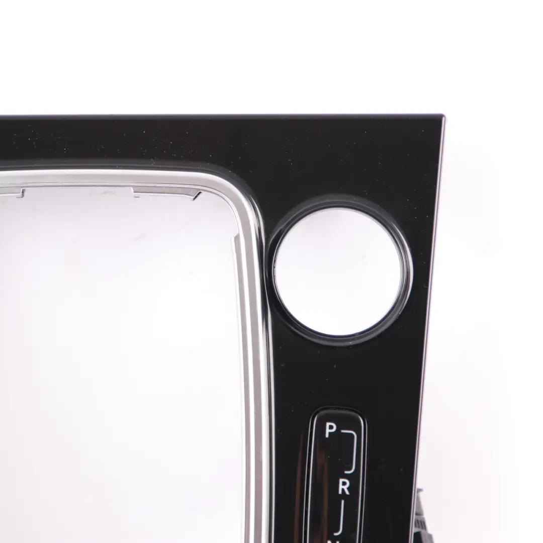 Selector Cover Mercedes W212 Trim Panel High-Gloss Automatic to Gear with Part number A2042675788 Gear Selector Cover Mercedes W212 Trim Panel High-Gloss Automatic - SKU A2042675788 - Part number A2042675788