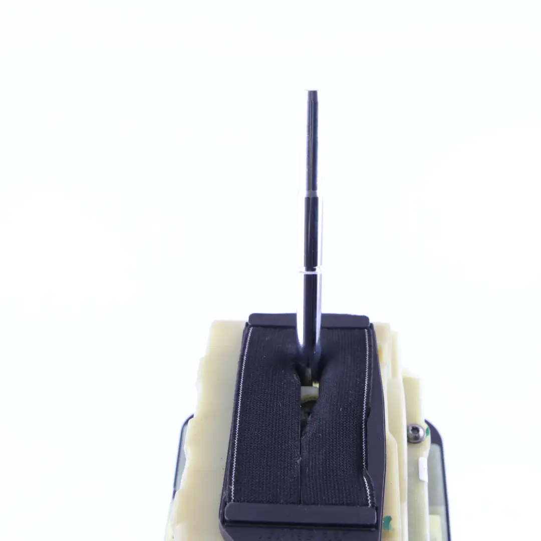 Gear Selector Mercedes W204 S204 Automatic Shift Mechanism - SKU A2042677524 - Part number A2042677524