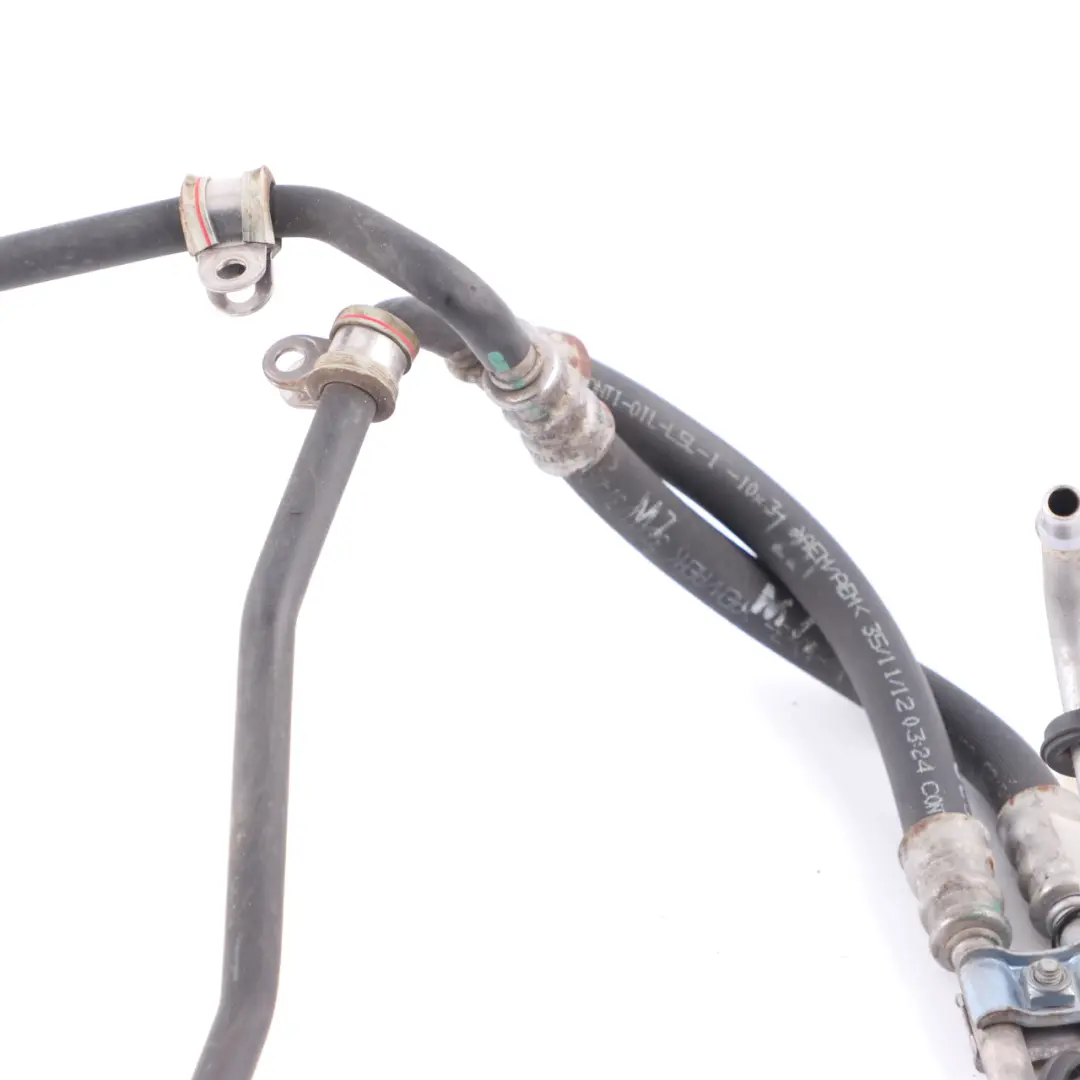 Transmission Oil Cooler Lines Pipes A2042701227 pour Mercedes W204 à propos du numéro de pièce A2042701127 Mercedes W204 Transmission Oil Cooler Lines Pipes A2042701227 - SKU A2042701127 - Numéro de pièce A2042701127