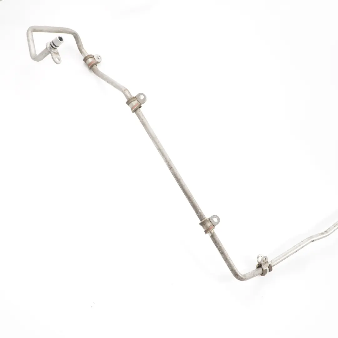 M274 Automatikgetriebe Ölkühler Schlauchleitung Rechts für Mercedes W204 mit Teilenummer A2042705296 Mercedes W204 M274 Automatikgetriebe Ölkühler Schlauchleitung Rechts - SKU A2042705296 - Teilenummer A2042705296