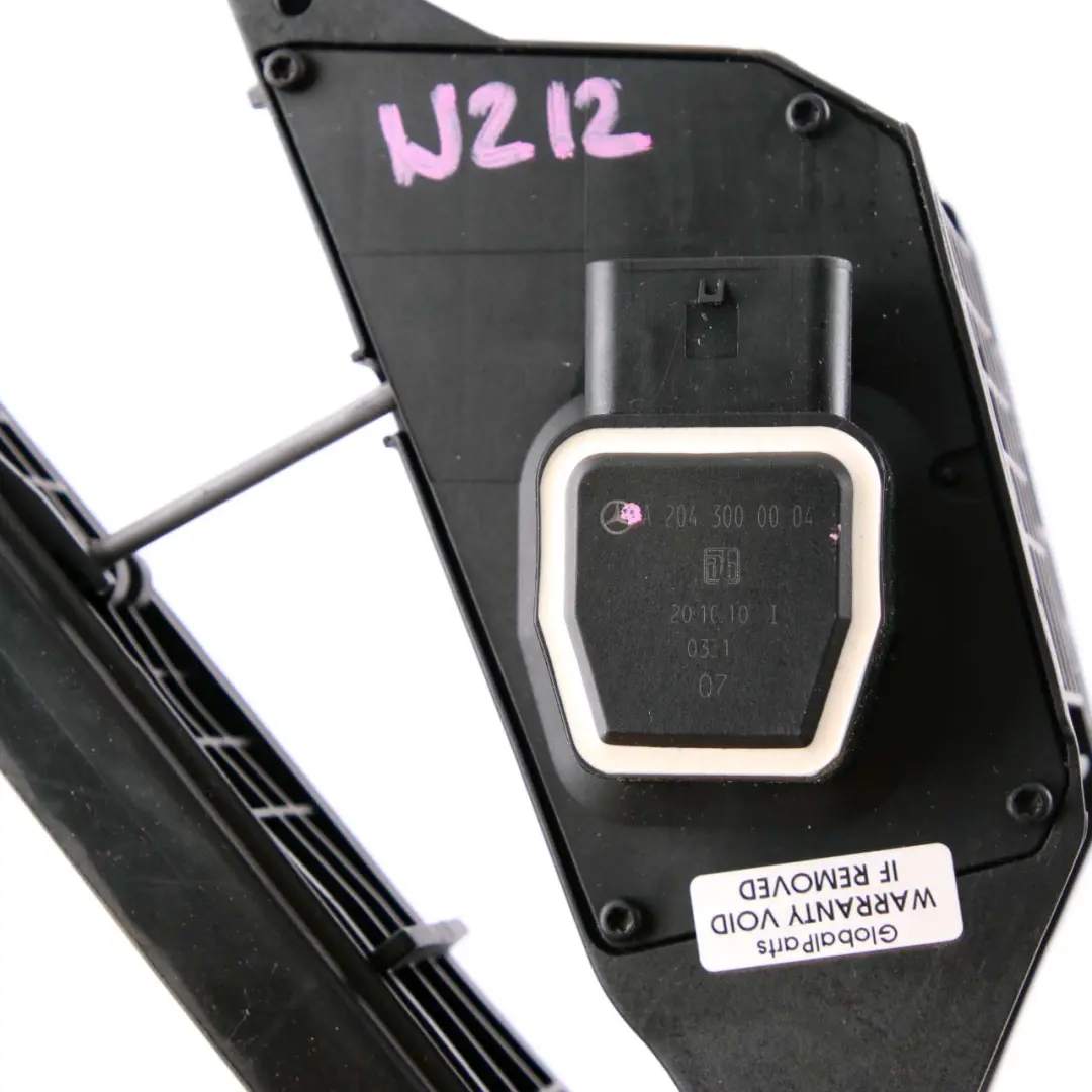 Acelerador Pedal Del Acelerador para Mercedes W204 W212 W222 con número de pieza A2043000004 Mercedes W204 W212 W222 Acelerador Pedal Del Acelerador - SKU A2043000004 - Número de pieza A2043000004