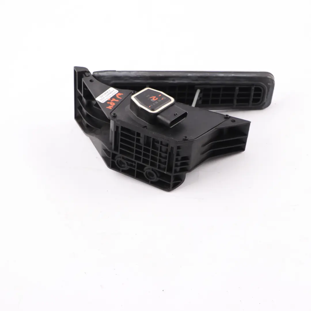 Pedale acceleratore Mercedes W204 W207 W212 W222 Pedale per con numero di parte A2043000204 Pedale acceleratore Mercedes W204 W207 W212 W222 Pedale - SKU A2043000204-2 - Numero di parte A2043000204