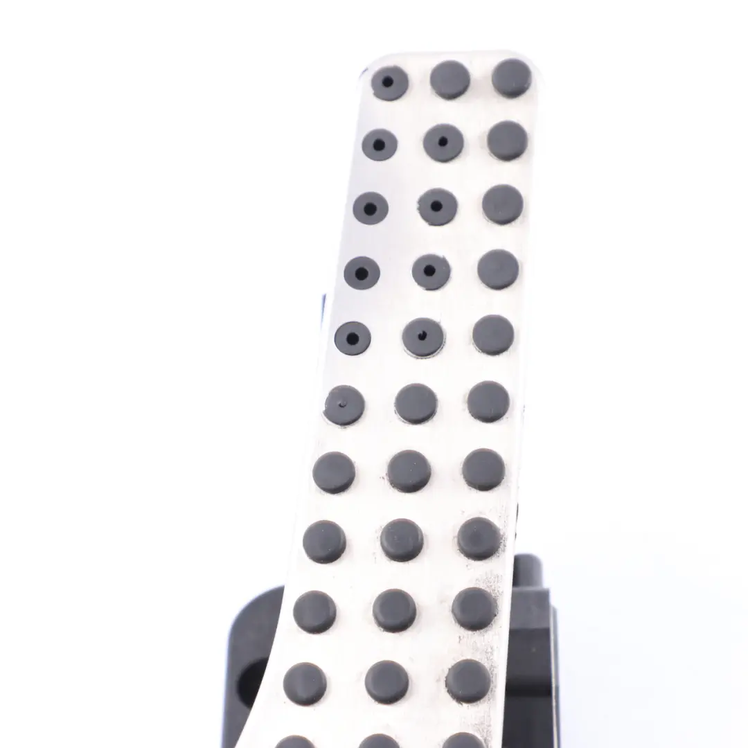  Throttle Pedal Mercedes W204 W207 W212 W222 Accelerator Pedal Unit - SKU A2043000204 - Part number A2043000204