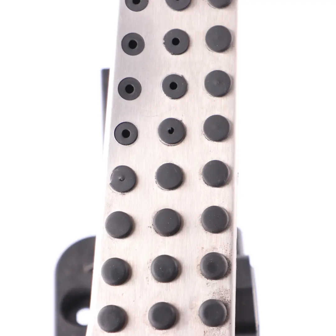  Throttle Pedal Mercedes W204 W207 W212 W222 Accelerator Pedal Unit - SKU A2043000204 - Part number A2043000204
