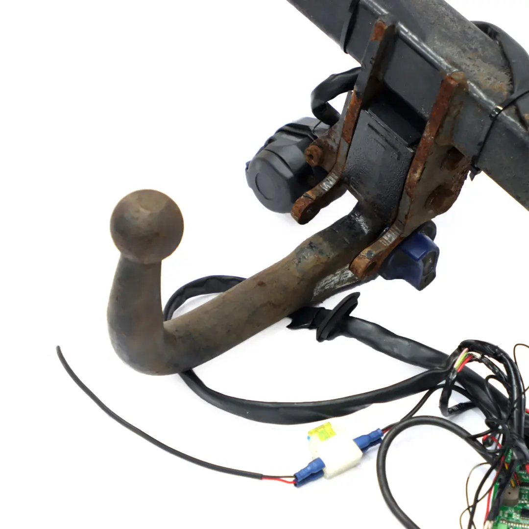 Mercedes W204 Towbar Towing Hitch Tow Bar Mechanism Horizon TME024DT - SKU A2043100400 - Part number A2043100400