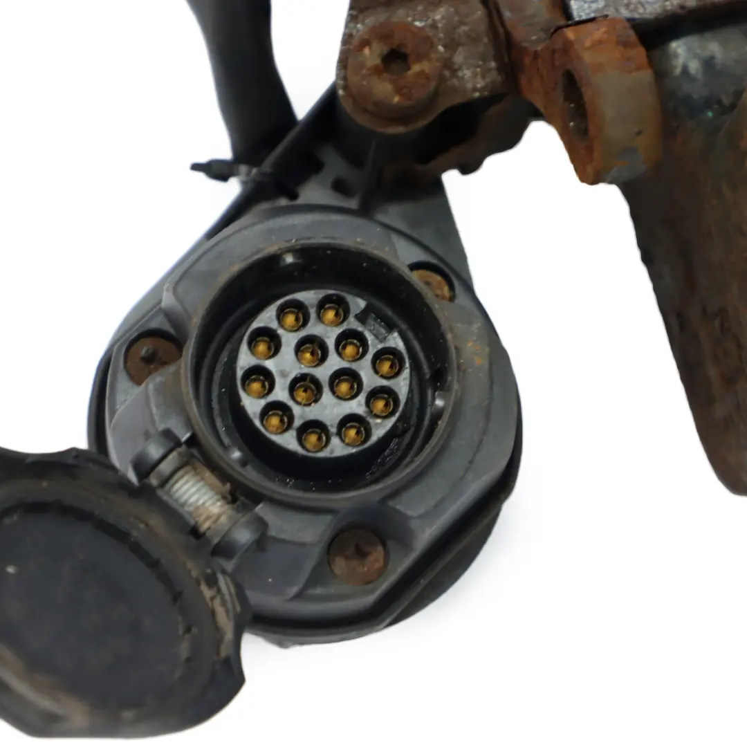 Gancio di traino Meccanismo di traino Horizon TME024DT per Mercedes W204 con numero di parte A2043100400 Mercedes W204 Gancio di traino Meccanismo di traino Horizon TME024DT - SKU A2043100400 - Numero di parte A2043100400