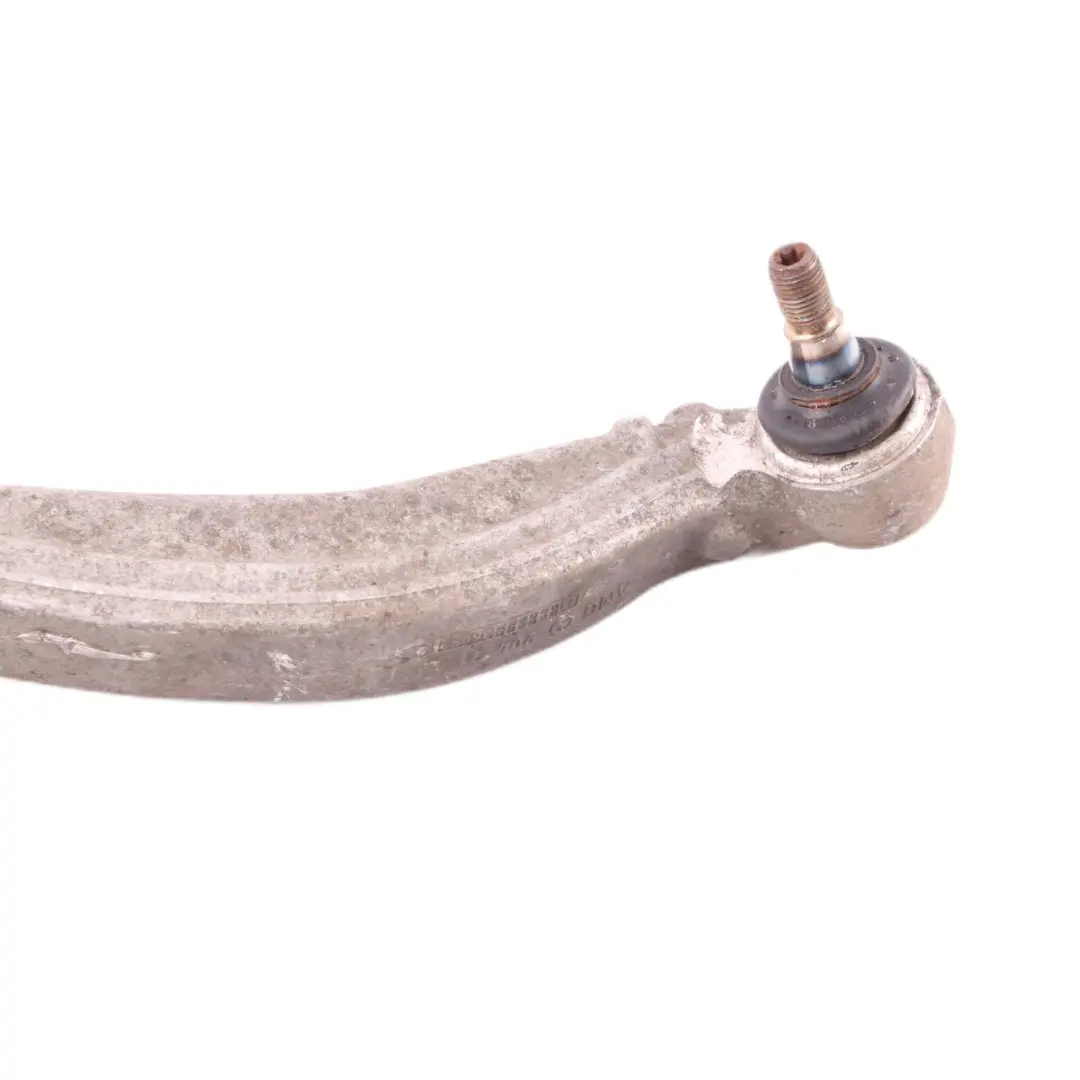 C63 AMG Braccio controllo anteriore sinistro Sospensione inferiore per Mercedes W204 con numero di parte A2043300107 Mercedes W204 C63 AMG Braccio controllo anteriore sinistro Sospensione inferiore - SKU A2043300107 - Numero di parte A2043300107