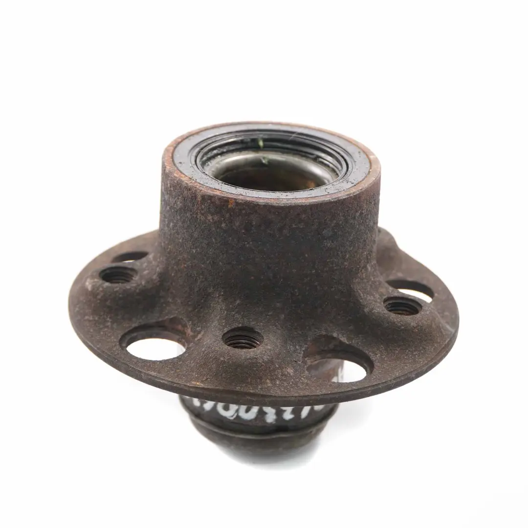 Mitnehmerflansch Arriere Droite a Gauche pour Mercedes W204 à propos du numéro de pièce A2043300625 Mercedes W204 Mitnehmerflansch Arriere Droite a Gauche - SKU A2043300625 - Numéro de pièce A2043300625