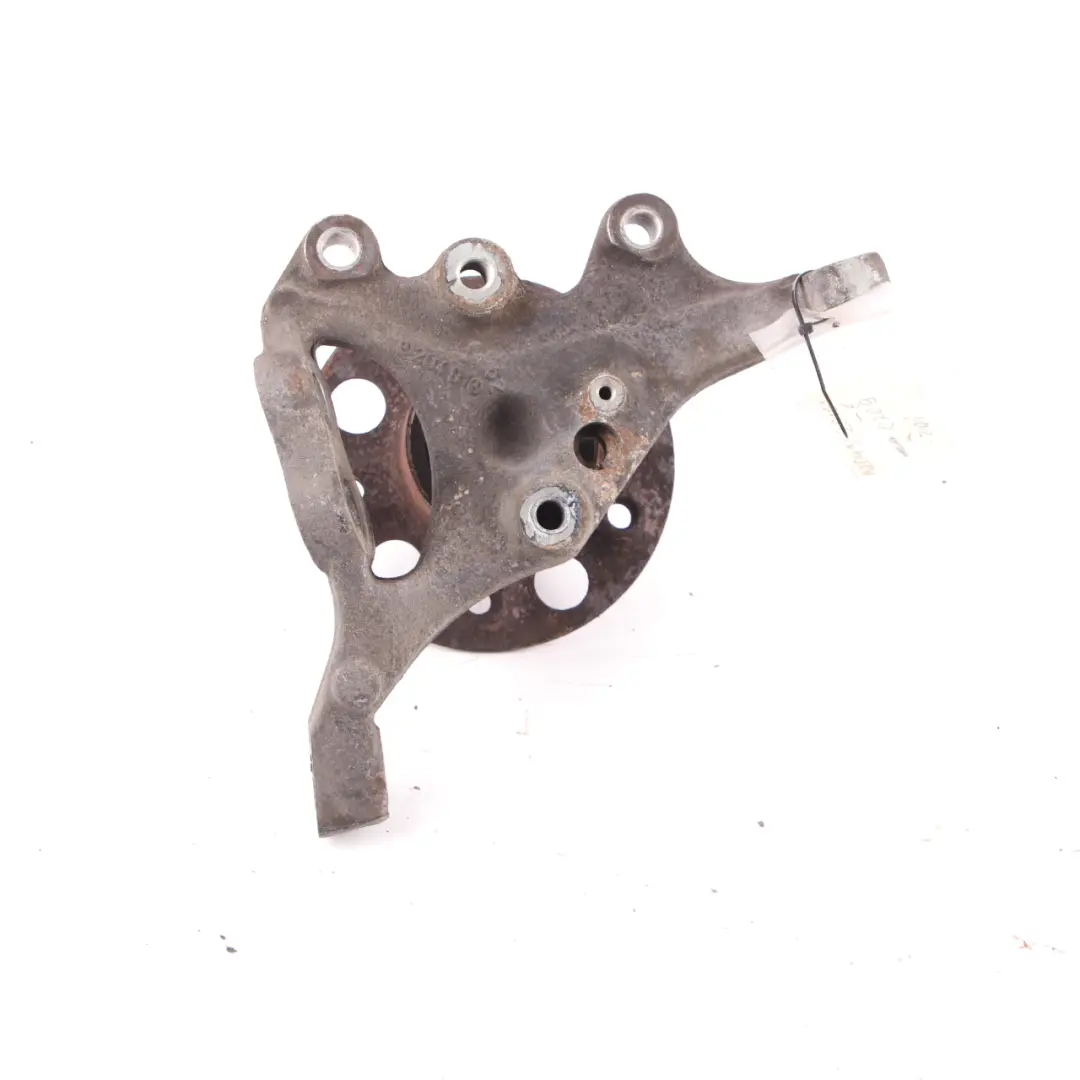 Mercedes W204 W209 Mocowanie Piasty Koła Lewy Przód - SKU A2043320101-6 - Numer Części A2043320101