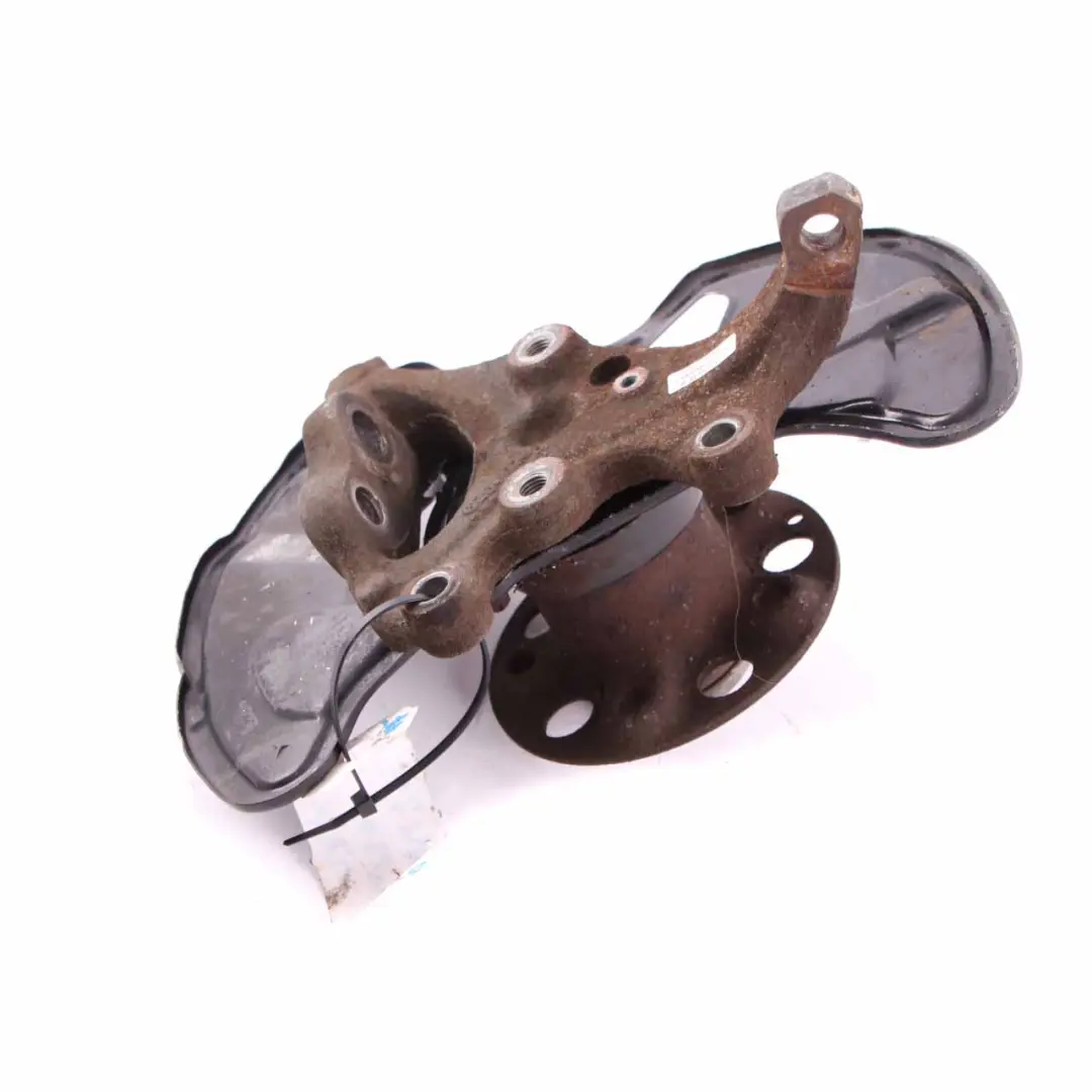 Zwrotnica Tarcza Koła Prawy Przód do MERCEDES W204 o numerze A2043320201 MERCEDES W204 Zwrotnica Tarcza Koła Prawy Przód - SKU A2043320201-4 - Numer Części A2043320201