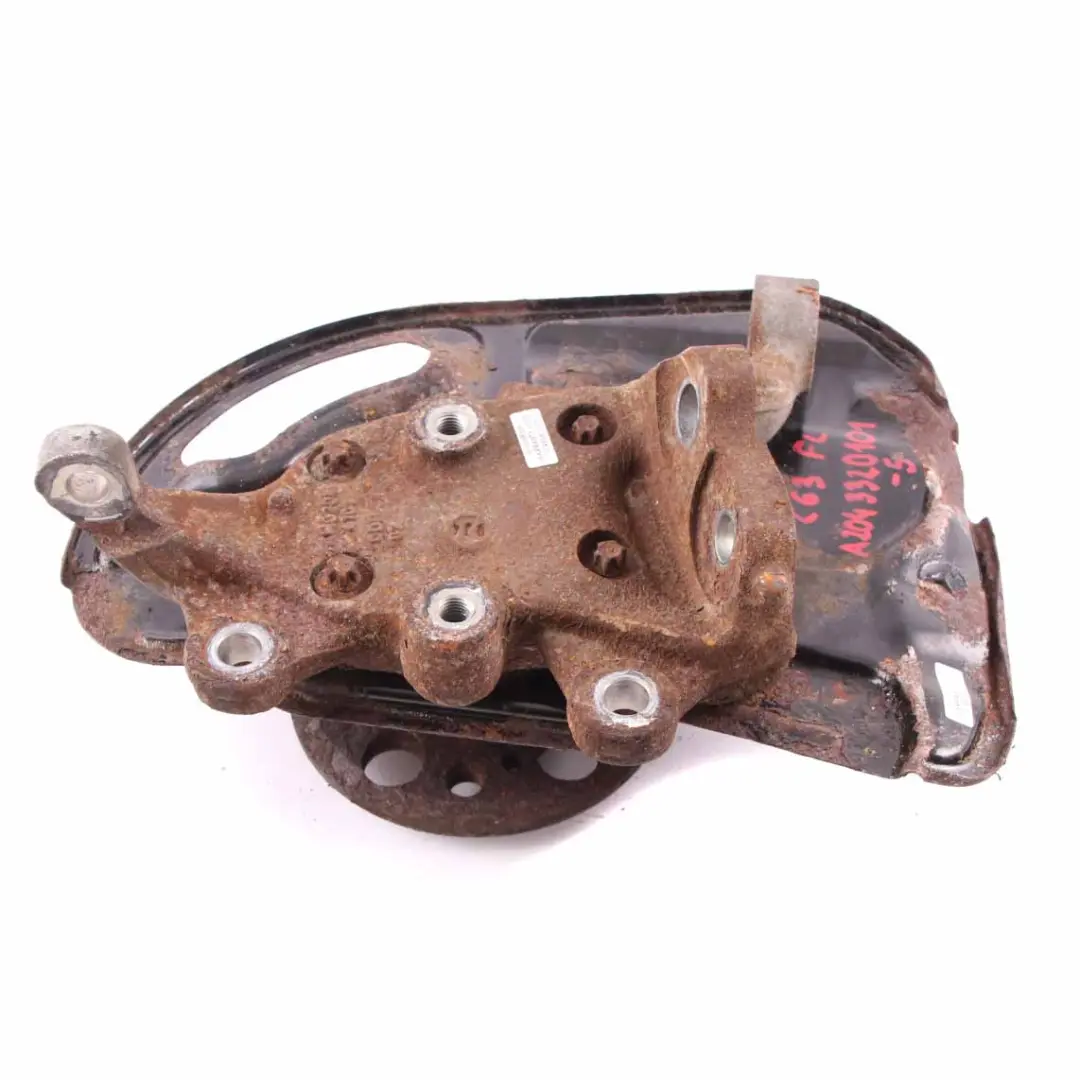 Vorder Rad Träger C63 AMG Aufhängung Radnaben Halterung Links für Mercedes W204 mit Teilenummer A2043324101 Mercedes W204 Vorder Rad Träger C63 AMG Aufhängung Radnaben Halterung Links - SKU A2043324101 - Teilenummer A2043324101